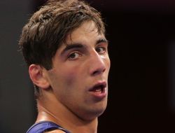 фото - Раджаб Бутаев успешно дебютировал в профи