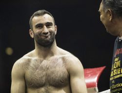 фото - Мурат Гассиев: Контракт с моими промоутерами подошёл к концу…