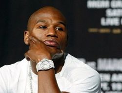 фото - Флойд Мэйуэзер: «В 2014-м вновь буду драться в мае и сентябре»