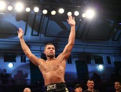 фото - Джо Джойс быстро разобрался с Донни Палмером