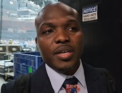 фото - «Усик лучший в P4P, он побил гиганта». Брэдли поздравил украинских чемпионов