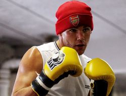 фото - Сондерс и Юбэнк-младший сразятся в андеркарте у Фьюри и Чисоры