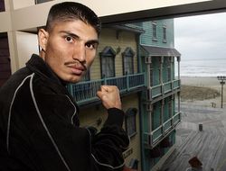 фото - Майки Гарсиа назвал сложнейшего соперника в карьере — это не Салидо, Хуанма или Мартинес