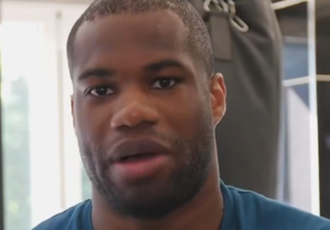 Внезапно? Дюбуа передумал драться с Усиком, назвал «новую» цель