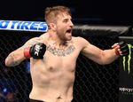 UFC 266. Крис Докос уничтожил Шамиля Абдурахимова