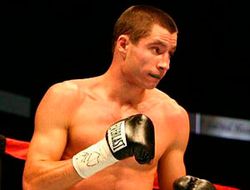 фото - (Результаты + Видео) Рустам Нугаев нокаутировал Хосе Эрнандеса