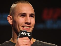 фото - Рори Макдональд: В UFC мы все были как роботы в клетке