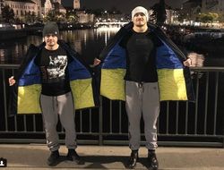 фото - Патриотическая пересадка Усика, благодарность Постола, адский нокаут с локтя — соцсети