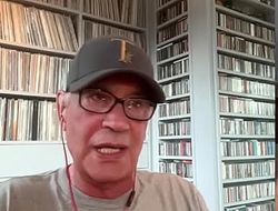 фото - «Попахивает сюрпризом». Менеджер Кличко о реванше Усика с Дюбуа