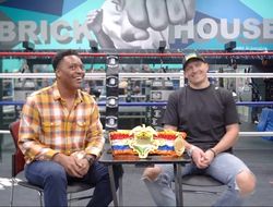 фото - «Фьюри не настолько крут, как он говорит». Интервью Александра Усика