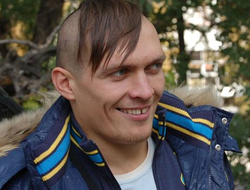 фото - Усик нокаутировал африканера