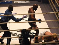 фото - Не будь как Мэйуэзер: Мэнни Пакьяо «троллит» американца за бой с Насукавой