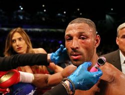 фото - Уоррен: Келл Брук обязан призадуматься о завершении карьеры 