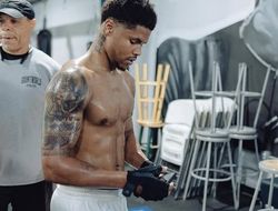 фото - «Бадди» Макгирт назвал победителя боя Лопес – Стивенсон