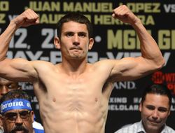 фото - Маурисио Эррера против Фрэнки Гомеса в андеркарте у Альвареса и Хана