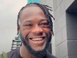 фото - «Усик немного боится». Уайлдер хочет бой с украинцем, но...