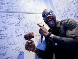 фото - Уайлдер и Пулев дадут добро на бой Джошуа-Фьюри? Ответ представителей претендентов