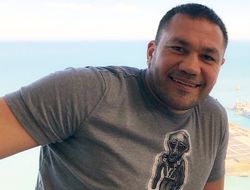 фото - Пулев хочет в начале лета драться с Уайтом за право выйти против Джошуа