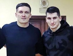 фото - Алексей Папин в Киеве: Усик на школе перебоксирует Бриедиса