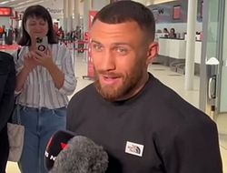 фото - «Не хочу об этом говорить». Интервью Ломаченко после прибытия в Австралию 