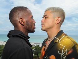 фото - Диас пытается избежать реванша с Фармером? Мнения сторон