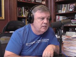 фото - «Усик — это Холифилд». Тедди Атлас — о бое Александра с Чисорой