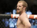 UFC: Альберт Туменов проиграл Гуннару Нельсону