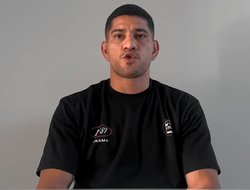 фото - Почему Раунтри, а не Анкалаев? Перейра ответил на самый популярный вопрос