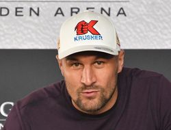 фото - СМИ: у DAZN нет денег на Сергея Ковалёва