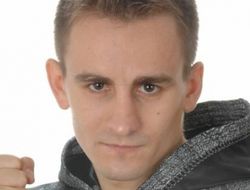 фото - Пётр Петров готовится нанести дебютное поражение Вильяму Силве