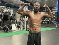 фото - Кроуфорд заявил, что поднимается в полутяжёлый вес. И заржал