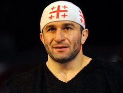 фото - Elite Boxing: Хурцидзе не имел права подписывать контракт с Дибеллой