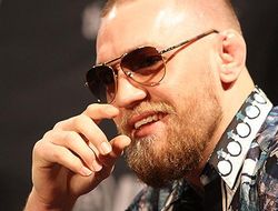 фото - Макгрегор нокаутирует Мэйуэзера и вернётся в UFC — менеджер