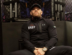 фото - Макгрегор о чемпионе UFC: «Такой же тугодум, как и Лобов»