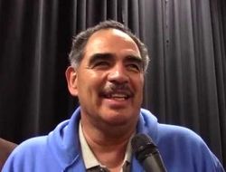 фото - Абель Санчес: Пакьяо ещё не перешёл черту, чтобы проигрывать таким как Варгас