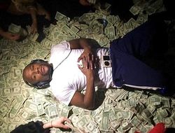 фото - Мэйуэзер вернётся?