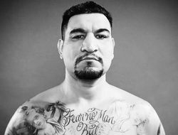 фото - Арреола об Энди Руисе: Если бы у меня были такие деньги, не знаю, как бы я себя вёл