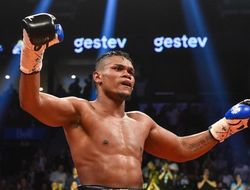 фото - В команде Альвареса считают, что Ковалёв колумбийцу по зубам