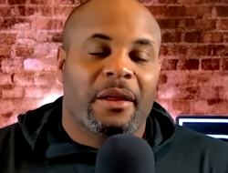 фото - Кормье отреагировал на внезапное заявление Махачева