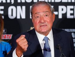 фото - Очень хочу, чтобы Пакьяо дрался с Макгрегором — Арум