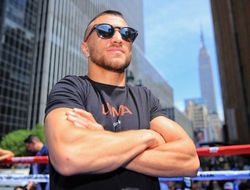 фото - Мнение vRINGe: промежуточный бой Василия Ломаченко — где, когда, с кем