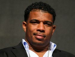 фото - Поединок Томаша Адамека и Одланьера Солиса запланирован на 22 декабря