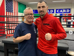 фото - Постройневший Лебедев готовится к Мчуну, Постол приехал к Роучу, Головкин в Казахстане — соцсети 