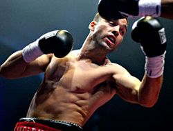 фото - (Результаты + Видео) Антуан Декари испортил чистый рекорд Алексу Пересу