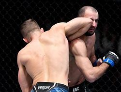 фото - Каттар разгромил Чикадзе: видео