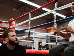 фото - Кадры дня: Уорд показывает Плэнту, как побить Канело Альвареса