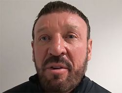 фото - Усик звезда крузервейта, но он не проверен в хэвивейте — тренер Паркера