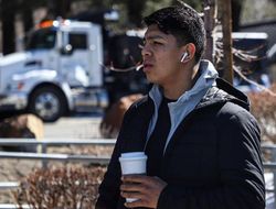 фото - Не договорились: бой Мунгиа vs а-Чарло — «выкл». Адамес в деле