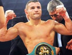 фото - (Результаты) Деян Златичанин победил Петра Петрова