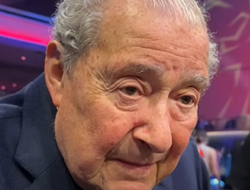 фото - Арум требует ответа от Ломаченко: «Надавлю на Эгиса»